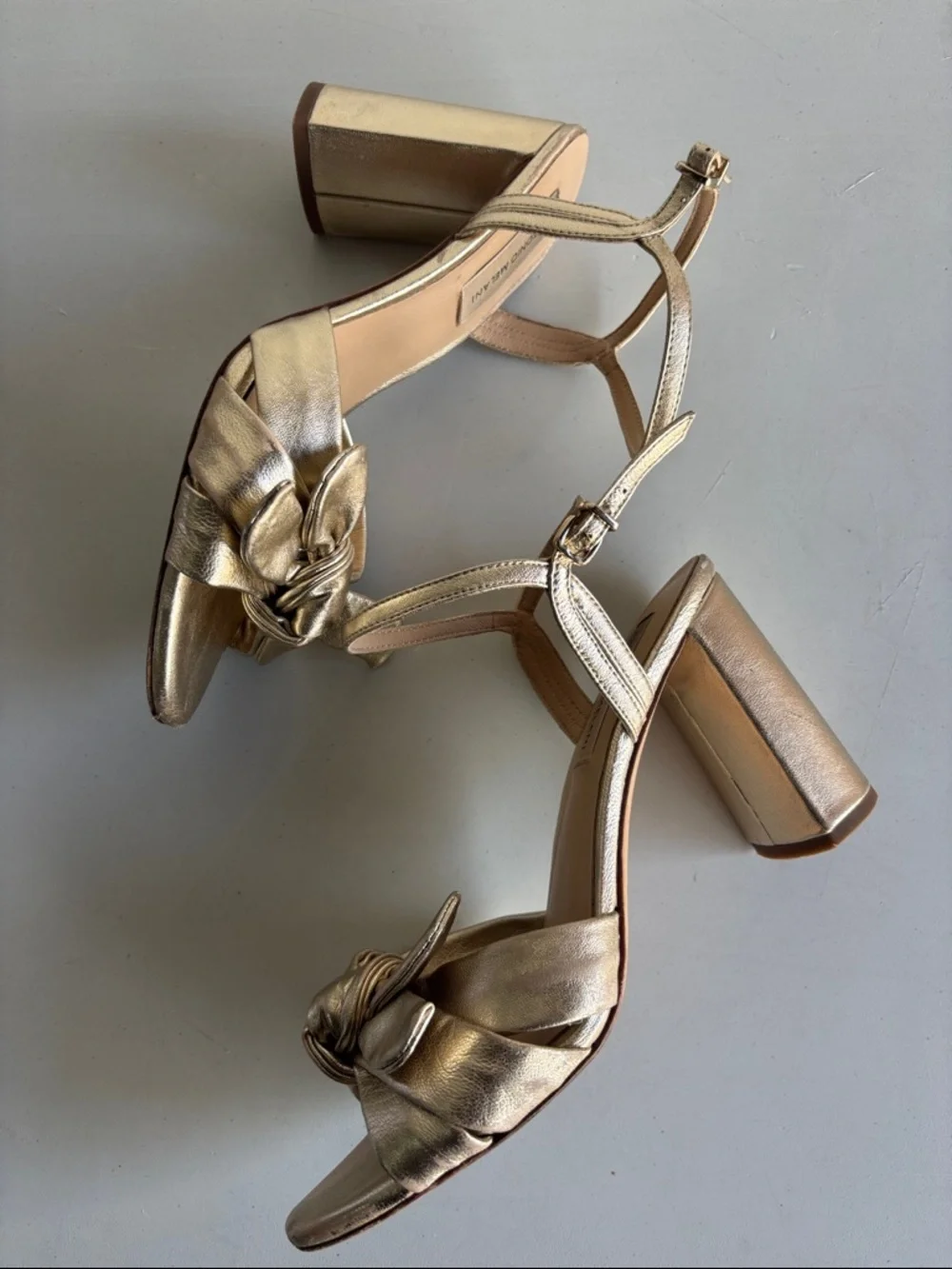 ANTONIO MELANI elegant gold